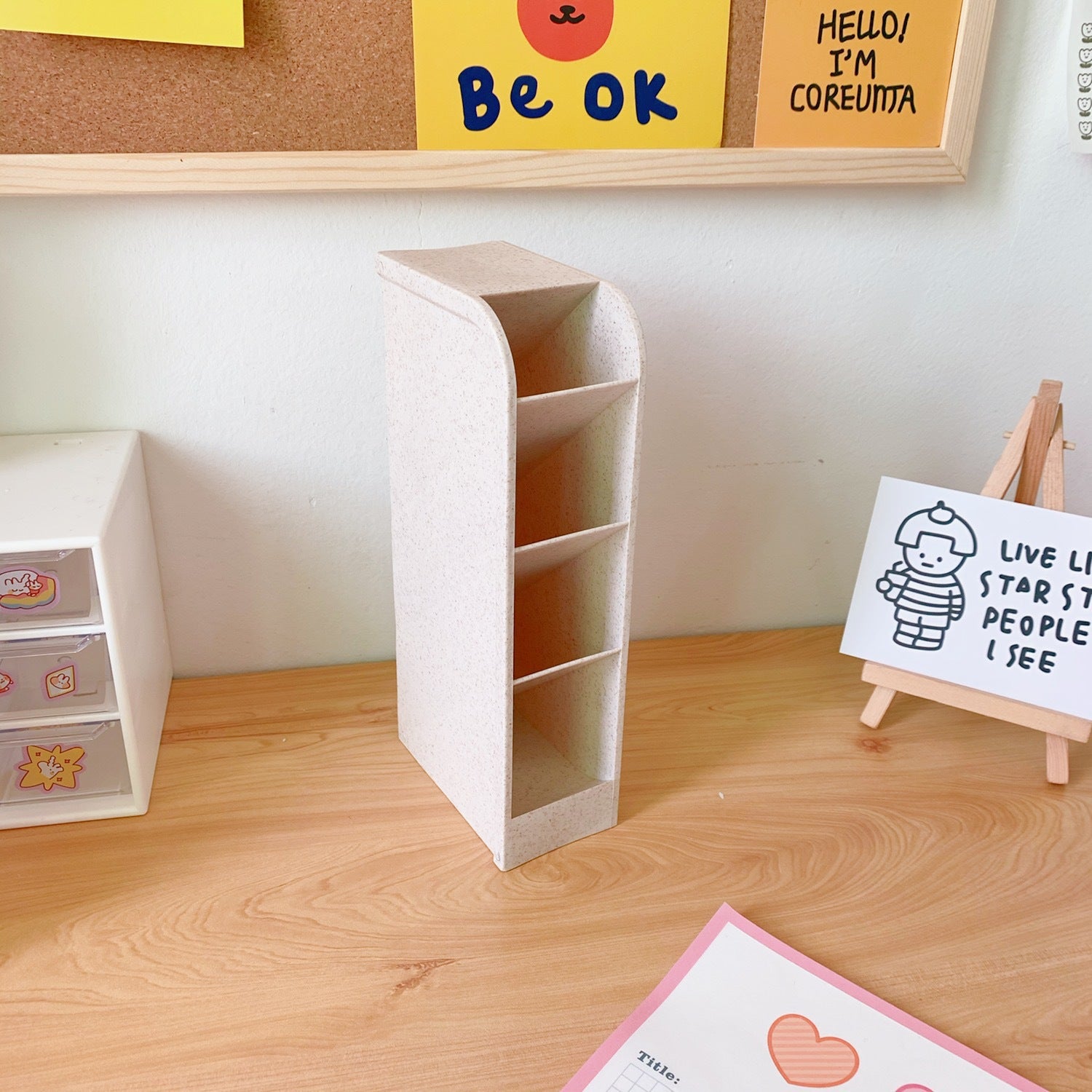 Korea Ins Girl Heart Desktop Storage Tube Simple Cartoon Four-Grid